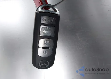 2017 Mazda Mazda3 Touring z USA, uszkodzony, nr VIN JM1BN1V79H1110072